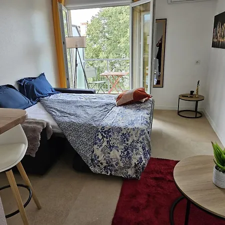 Apartmán Agreable - Centre - Balcon