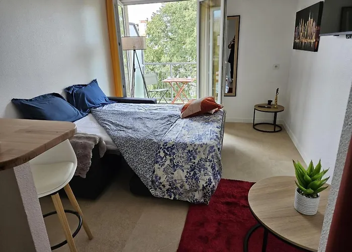 Apartament Agreable - Centre - Balcon